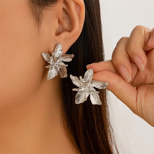 2024 New Vintage Metal Gold Color Flower Big Earrings For Women Fashion Floral Statement Earrings Jewelry Gift Wholesale